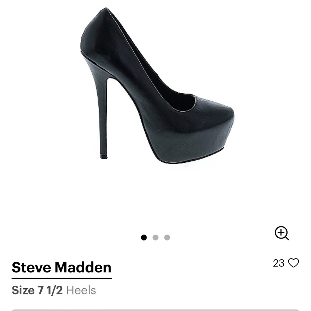 Steve Madden Black Closed Toe Heel
